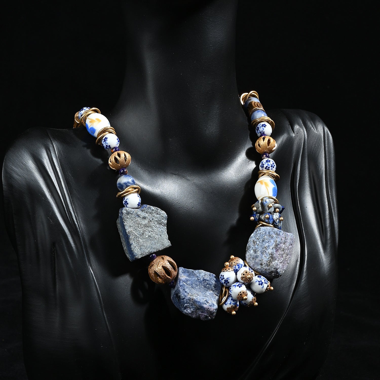 Minimalist lapis lazuli choker necklace worn by model, vintage boho jewelry style