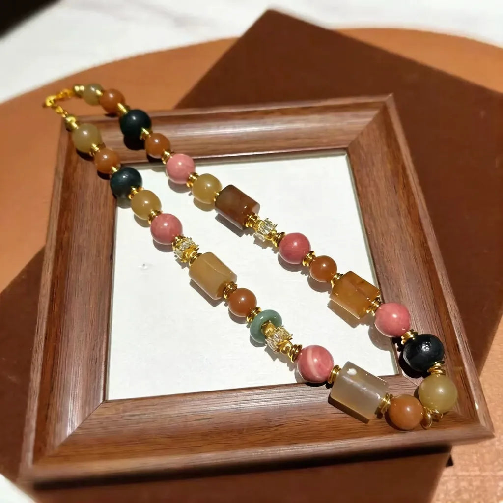 Natural Agate Red Rose Caramel Freeform Beaded Necklace - Boho Vintage